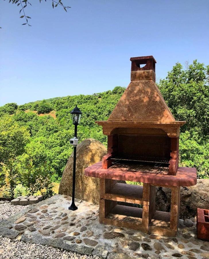 Casa Vacanza Centro Sardegna Sorgono エクステリア 写真