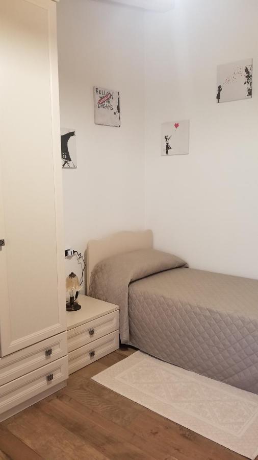 Casa Vacanza Centro Sardegna Sorgono エクステリア 写真