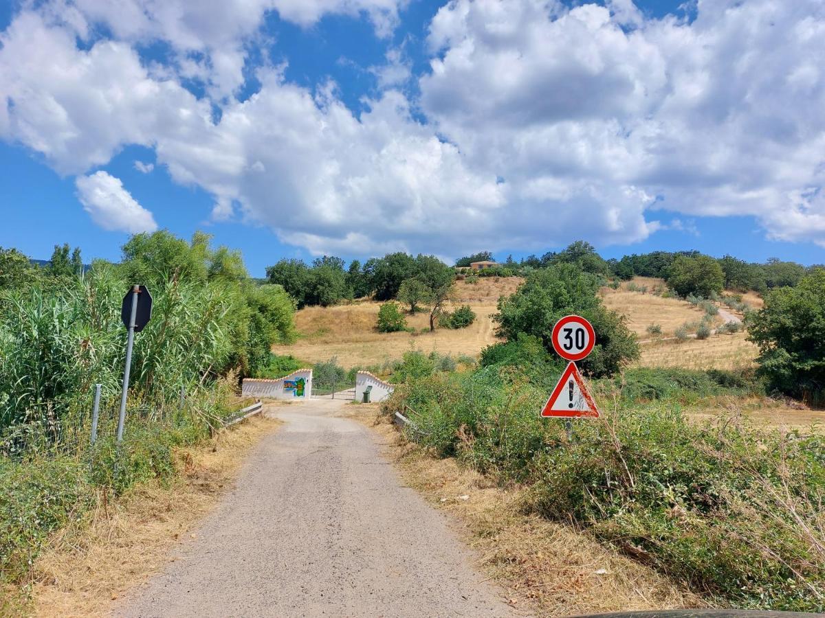 Casa Vacanza Centro Sardegna Sorgono エクステリア 写真